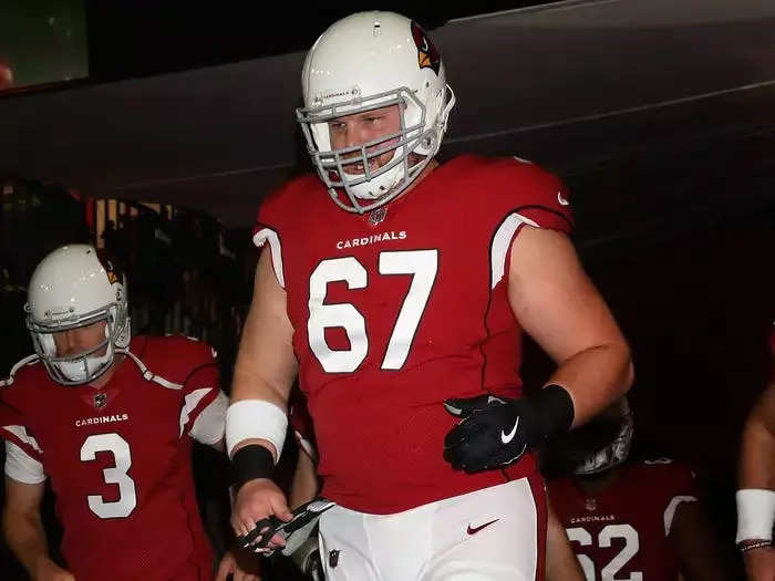 Tony Bergstrom, an offensive lineman who has played for 5 teams in 10 years, hasn