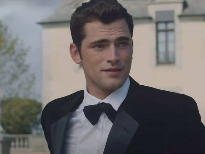 In the music video for "Blank Space," Swift played the villain when she suspected that her boyfriend, played by model Sean O