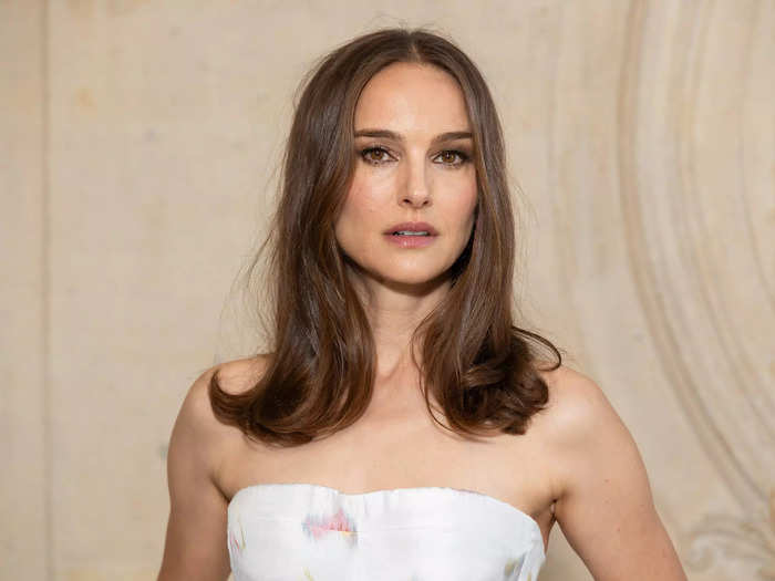 Natalie Portman can speak an impressive six languages.