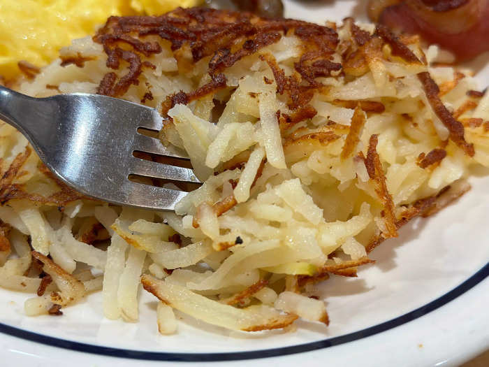 After trying the eggs, I moved on to the shredded hash browns.