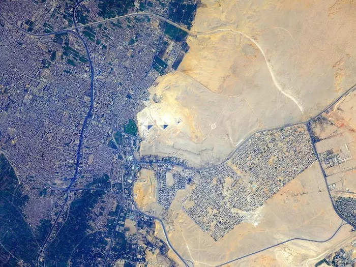 NASA astronauts on the Alpha space station snapped photos of Giza