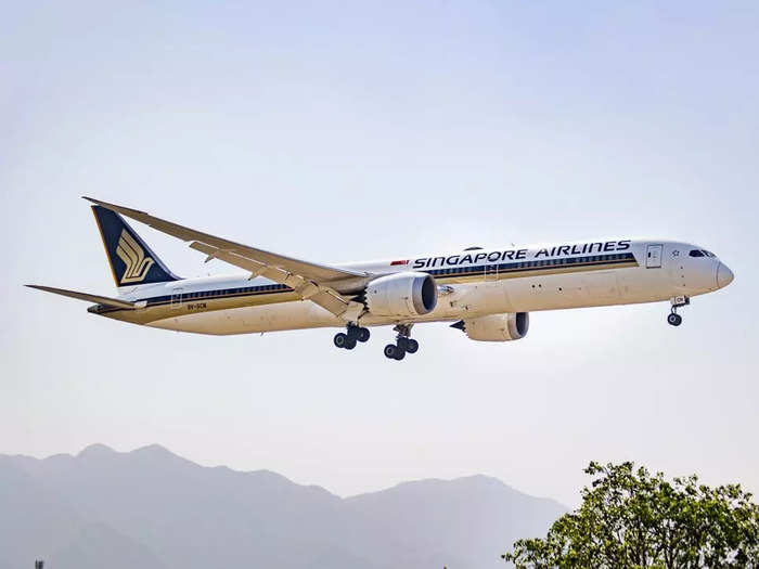 2. Singapore Airlines