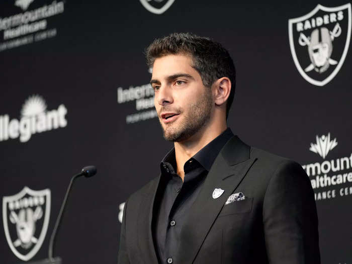 25. Jimmy Garoppolo, Las Vegas Raiders