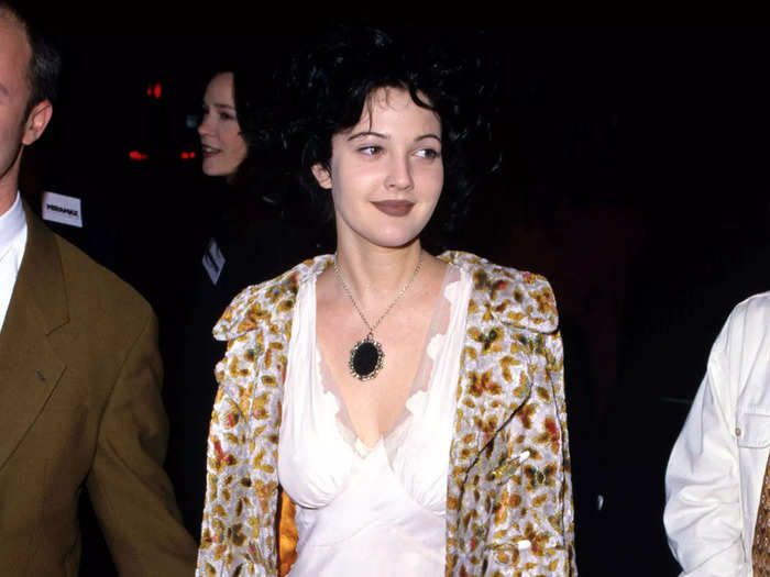 Barrymore changed her hair with a boho look in January 1996, at the "From Dusk Till Dawn" Los Angeles premiere.