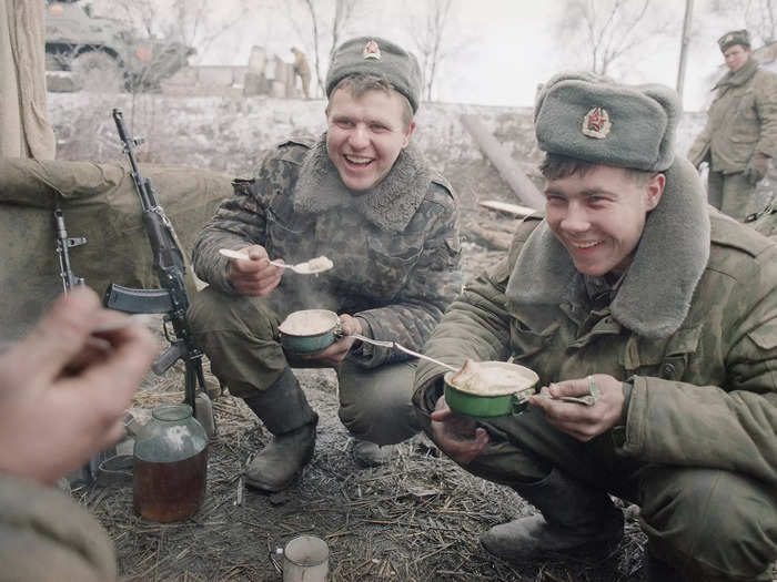 In Russia, soldiers are fed biscuits, bacon, buckwheat porridge with beef, or beef goulash. They get tea, coffee, bitter chocolate, and chewing gum.