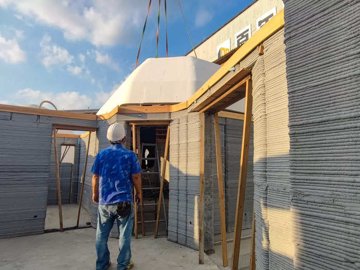 Like most homes built using the tech, the walls were 3D-printed.