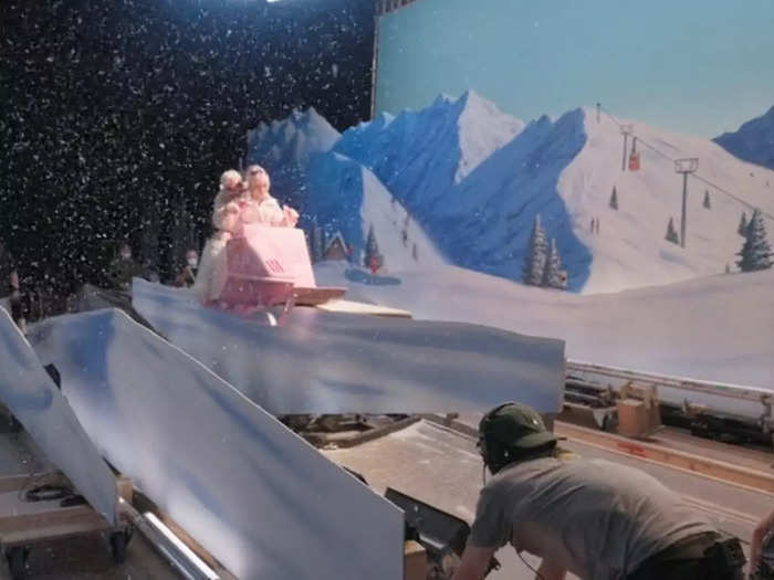 This scene was created using practical effects in which the stage moved rather than the camera.