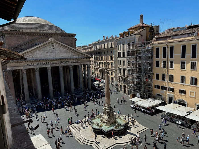 Looking out of our window and seeing the Pantheon was unreal.