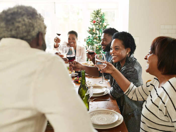 I'm a public-speaking expert. Here's how to give a memorable toast at ...