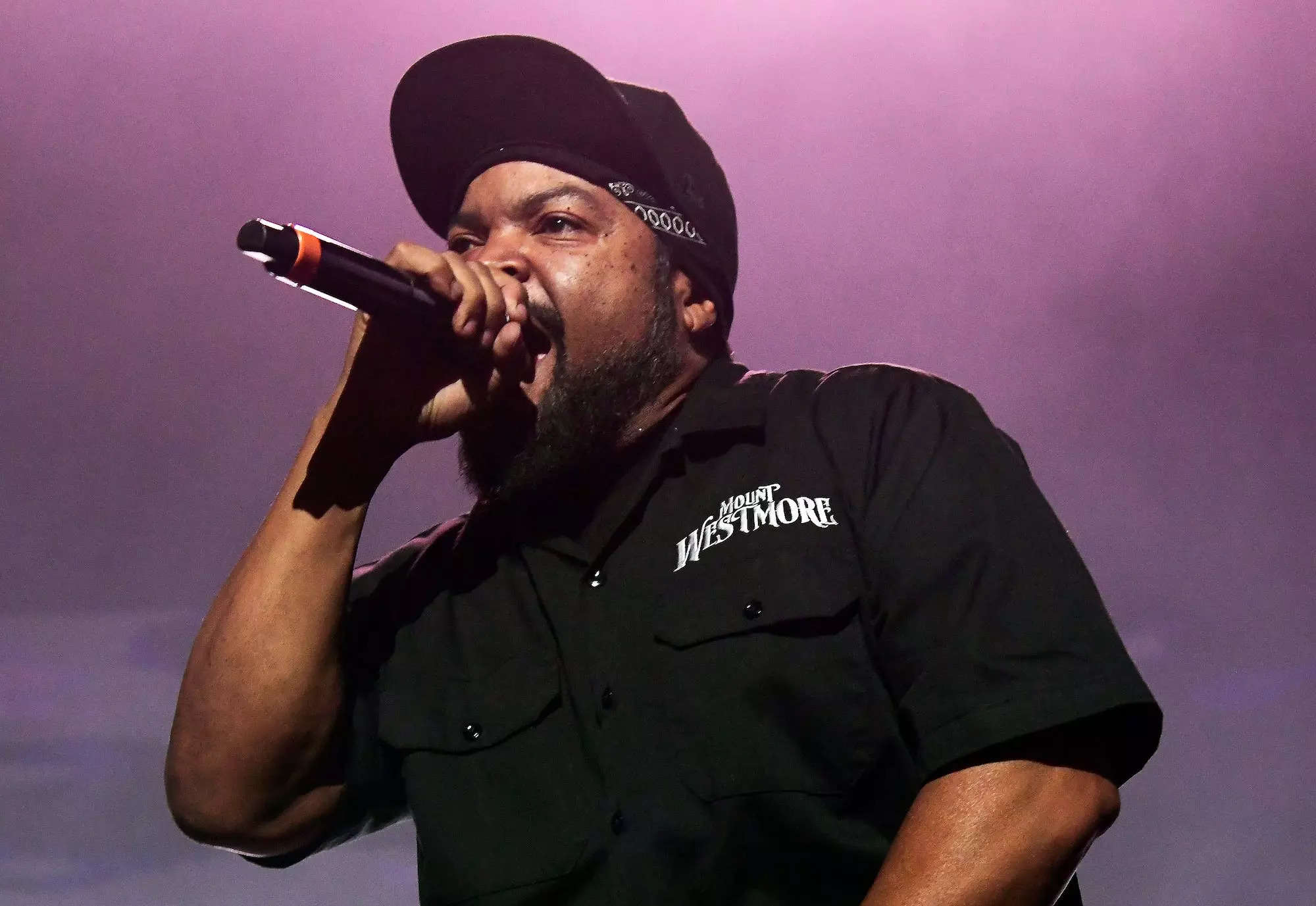 Ice Cube performs during the V101.1 Holiday Jam at Golden 1 Center on December 10, 2022 in Sacramento, California.