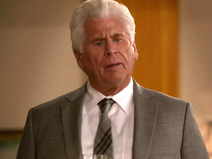 Barry Bostwick, known for playing Brad Majors in "The Rocky Horror Picture Show," guest-starred on the same holiday episode.