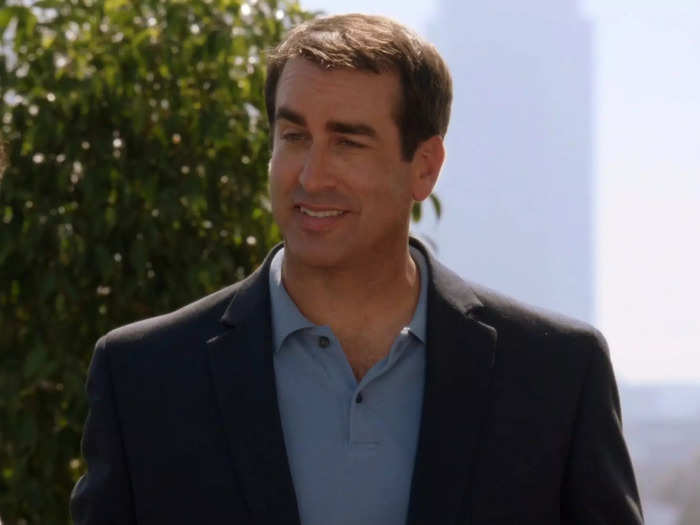 Rob Riggle guest-starred on a few episodes as Schmidt