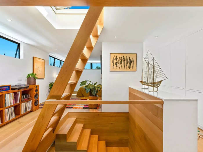 The staircases were built using excess rift and quarter sawn white oak from the upgraded flooring.