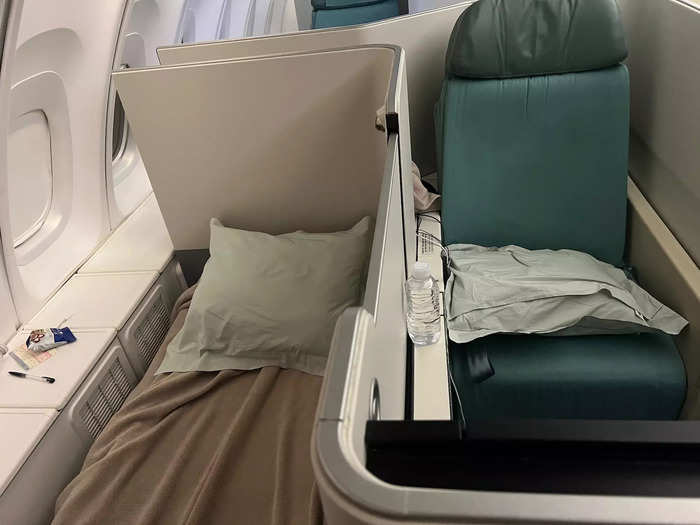 Korean Air is the only other carrier that provides a somewhat fully enclosed space thanks to its unique "Apex Suite," making it the most comparable to ANA in terms of privacy.