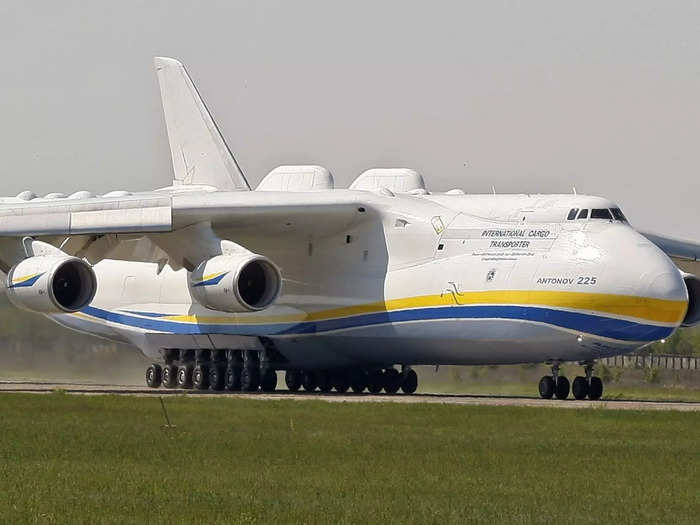 The colossal An-225 was equipped with six Ukrainian-made Ivchenko Progress D-18T engines, two tail fins that towered six stories high, and a giant nose-loading door.