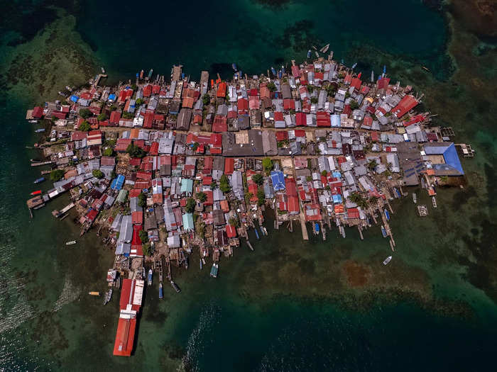 Recently, the fate of one tiny island, Carti Sugtupu, in the archipelago has been watched closely.