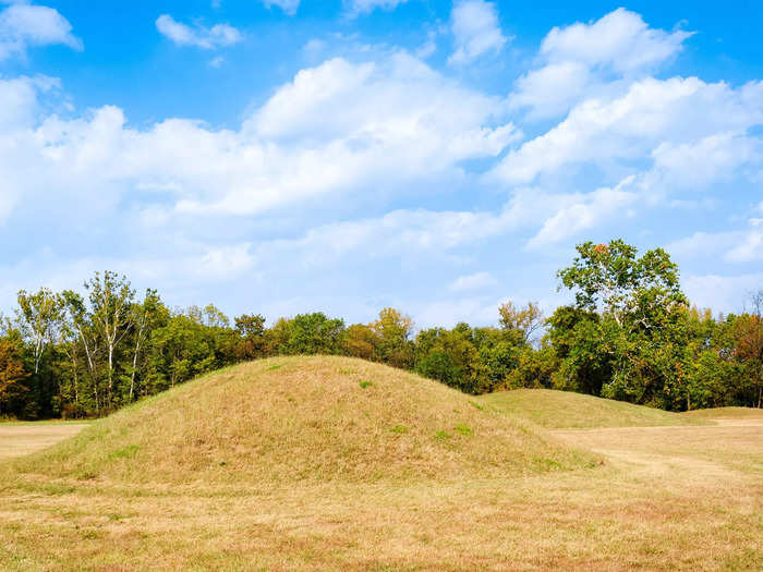 UNESCO called the earthworks "eight monumental earthen enclosure complexes built between 2,000 and 1,600 years ago along the central tributaries of the Ohio River."