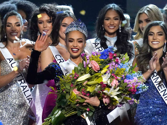 On January 14, Gabriel won Miss Universe.