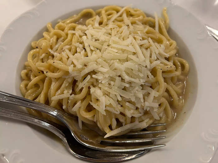 The cacio e pepe was on par with other varieties I