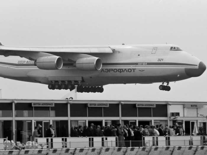 Originally built as a heavy strategic airlifter for the USSR, the Ukrainian-made An-124 took its first flight in December 1982 and eventually entered the Soviet Air Forces in 1986.