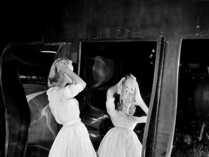 Funhouse mirrors were all the rage in the 1950s.