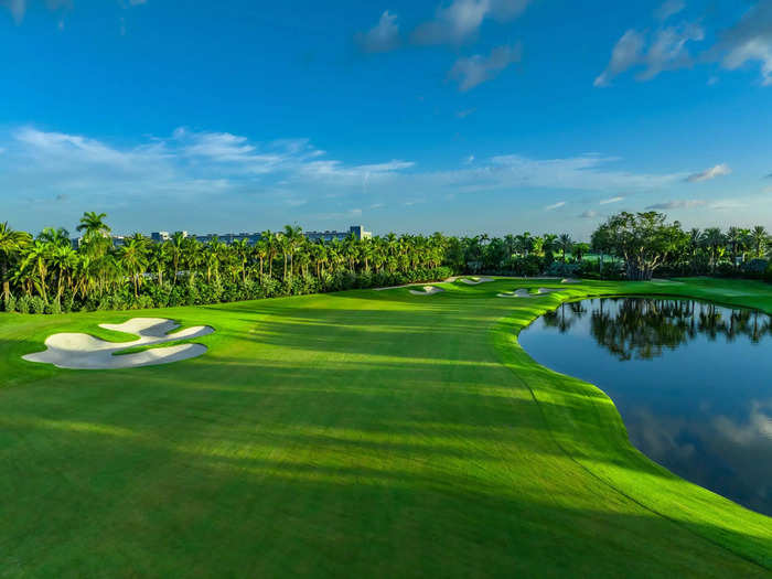 "Completely isolated from its surroundings, the walkable layout will capture the true essence of the game with immaculately conditioned fairways, sweeping sandbelt-style bunkers and contoured greens that test every club in your bag," Norman said. "It will be a place where you can totally immerse yourself in the game."