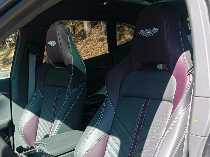 The sporty, $8,000 seats featured an interesting, ribbed pattern and had adjustable bolsters — so I could choose how tightly they hugged my sides.