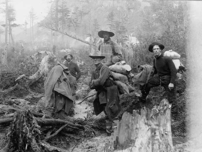 1897: Prospectors continued searching for gold for the rest of the Klondike Gold Rush, which ended in 1899. The Nome Gold Rush then lasted from 1899 to 1909.