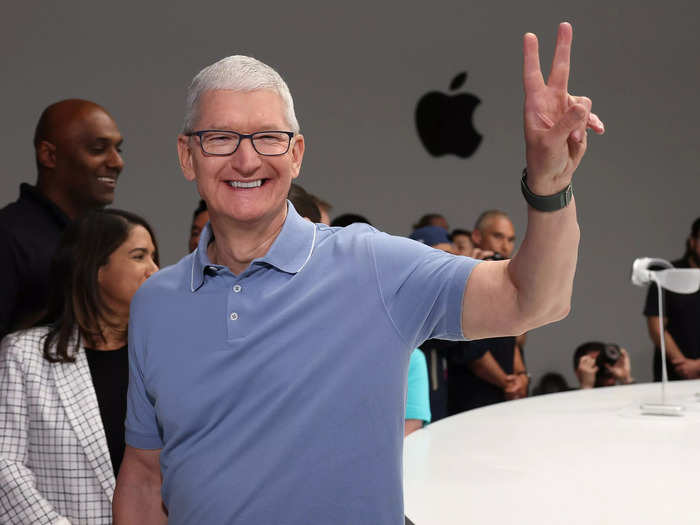 4. Tim Cook, Apple