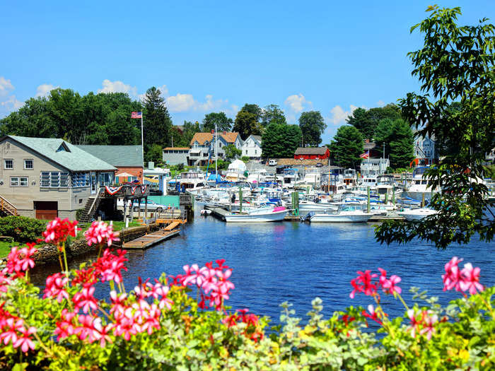 5. Warwick, Rhode Island