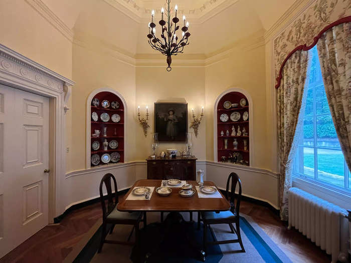 The Inmans ate family meals in the octagon-shaped breakfast room off the entryway.