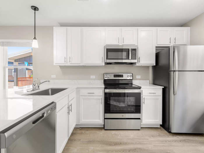 Because of this, these residences have the comforts of traditional apartments like full-size water heaters and appliances, and central air conditioning and heating. 