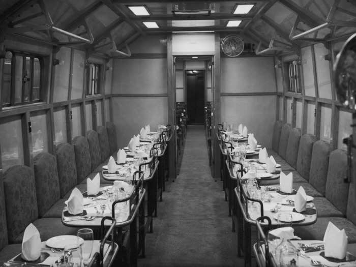 Restaurant cars hosted guests with elegant table settings.