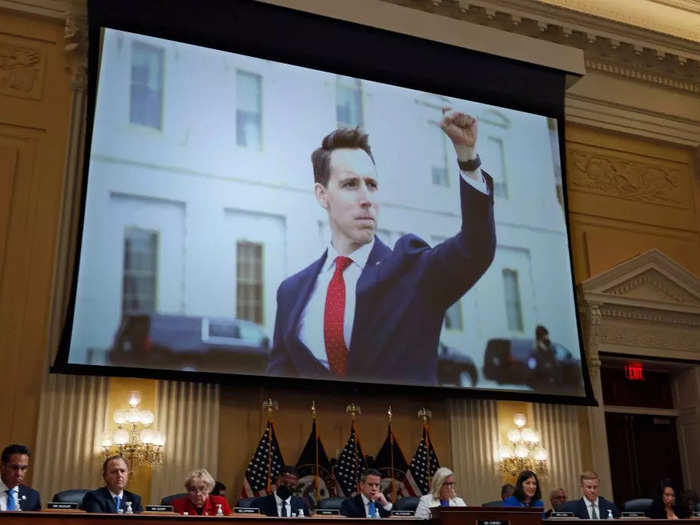 During a 2022 hearing, the House January 6 committee displayed a photo of Sen. Josh Hawley raising his fist towards rioters before they breached the Capitol.