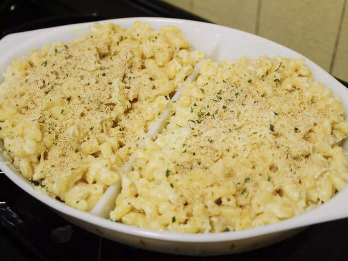 You can make the mac and cheese in individual pans or in a larger 1 1/2-quart baking dish.