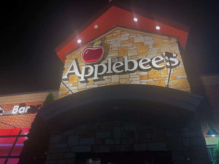 The first Applebee