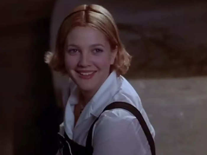 In "The Wedding Singer" (1998), she starred as Julia Sullivan.
