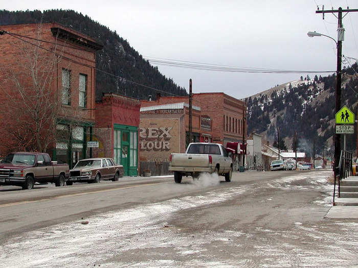 8. Montana