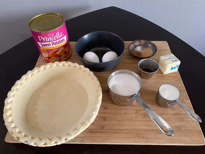 Yearwood had the simplest sweet-potato pie recipe.