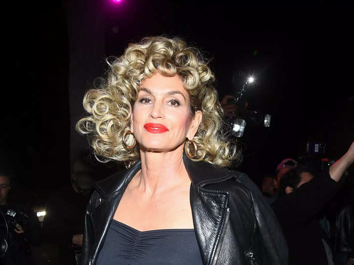 Cindy Crawford became Sandy for the evening, Olivia Newton-John