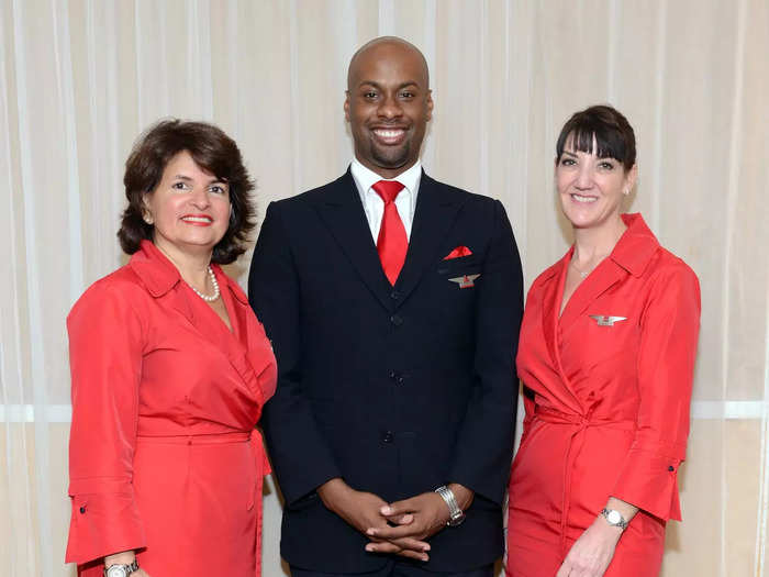 The airline debuted a new uniform collection designed by Richard Tyler in 2006.