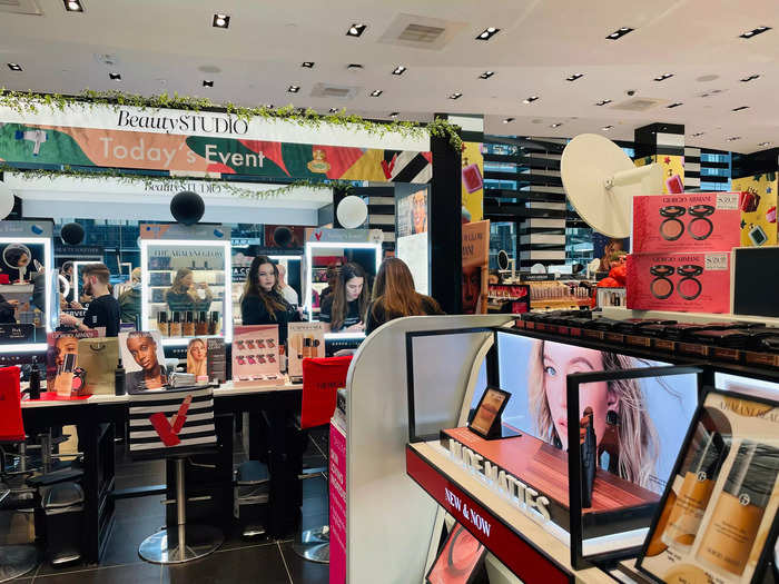 There were a few people getting their makeup done at Sephora