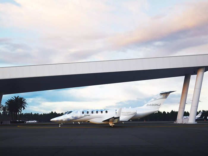 The HondaJet Echelon was originally announced as the HondaJet 2600 at an annual business aircraft convention in October 2021.