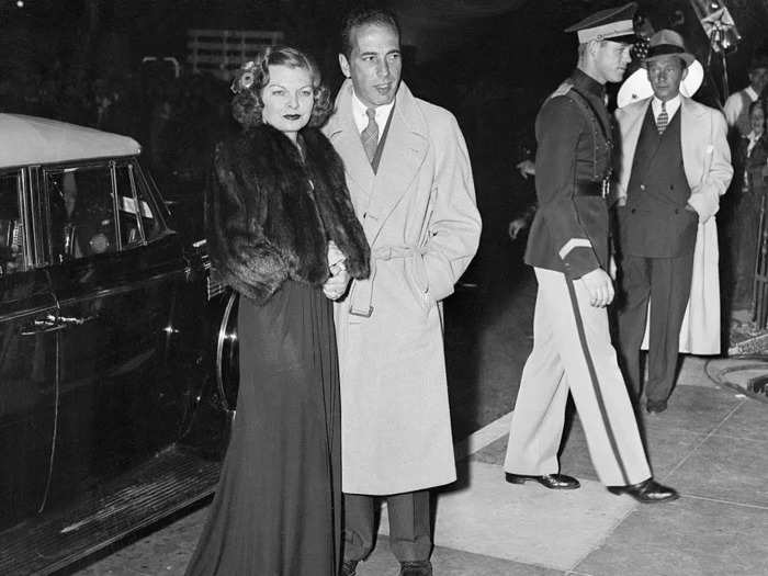 In 1939, at the Beverly Hills Theater, Mayo Methot and Humphrey Bogart attended the premiere of "Confessions of a Nazi Spy."