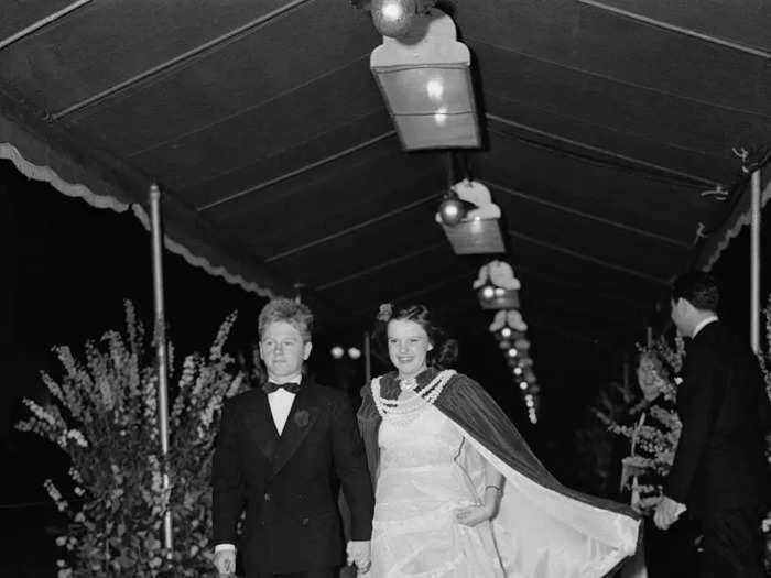 Judy Garland and Mickey Rooney attended the "Captains Courageous" premiere in 1937.