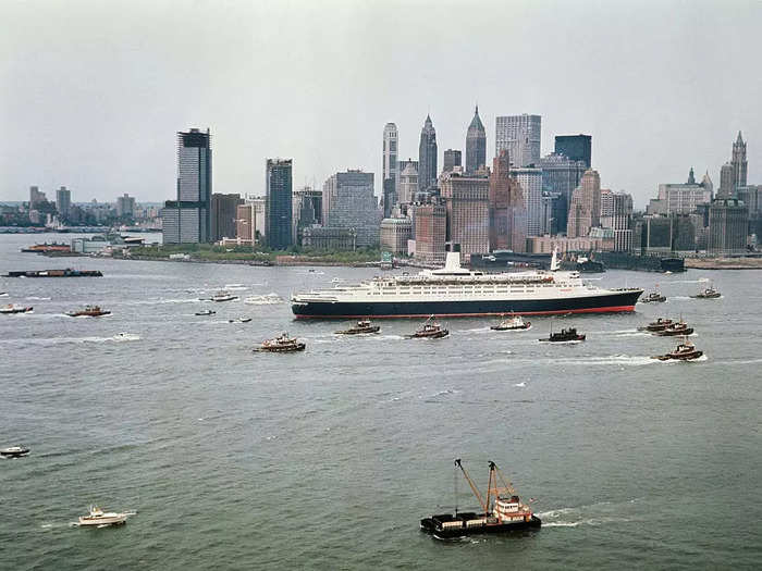 The ship completed her full maiden voyage in May 1969, after her maiden voyage in December 1968 was cut short due to turbine trouble.