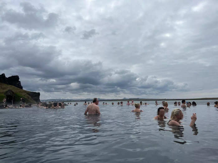 At around 50,000 square feet, Sky Lagoon was noticeably smaller than the Blue Lagoon.