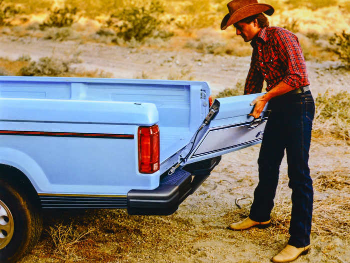 The same removable tailgate was also available on the smaller Ranger pickup truck.