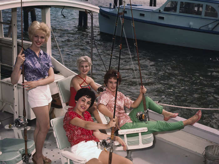 July 1, 1960: Four contestants take advantage of Miami