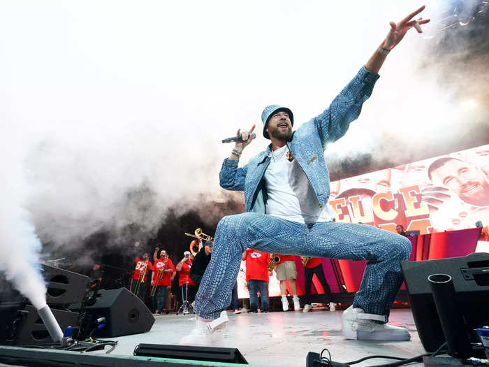 Kelce put his own spin on the Canadian tuxedo while getting the crowd going at Kelce Jam in April. 